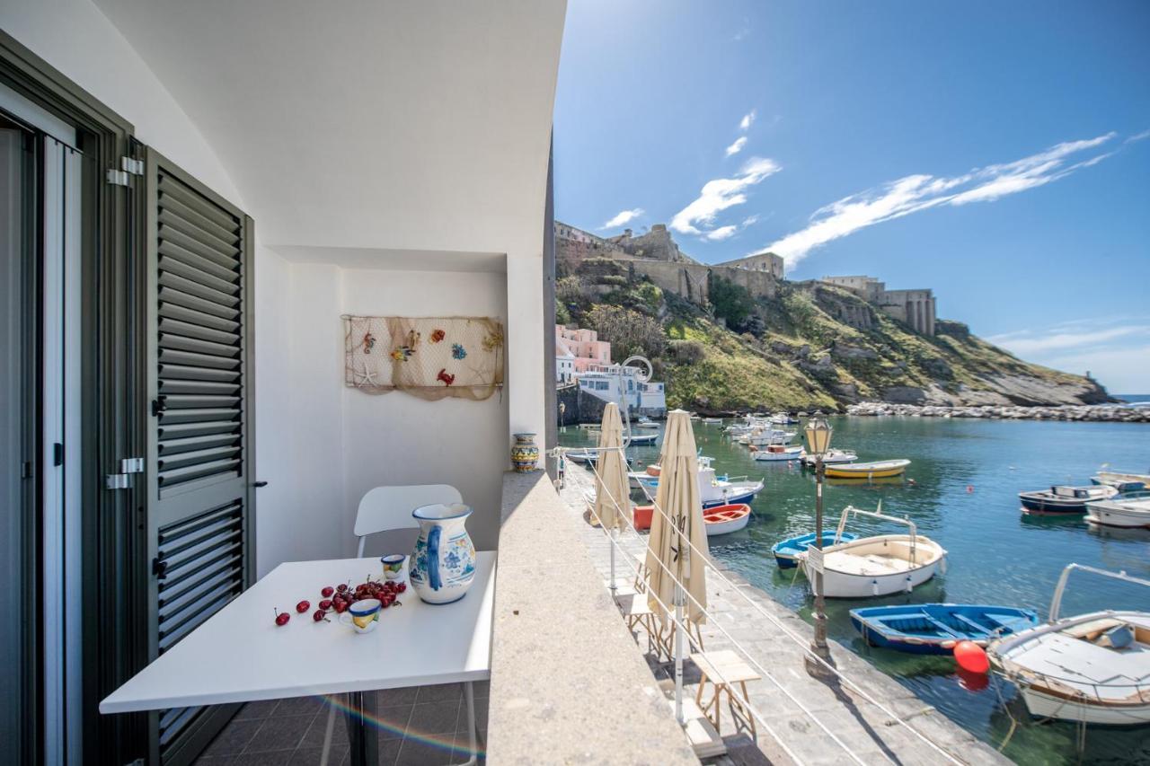 Holiday home Casa Cinzia In Marina Di Corricella Procida