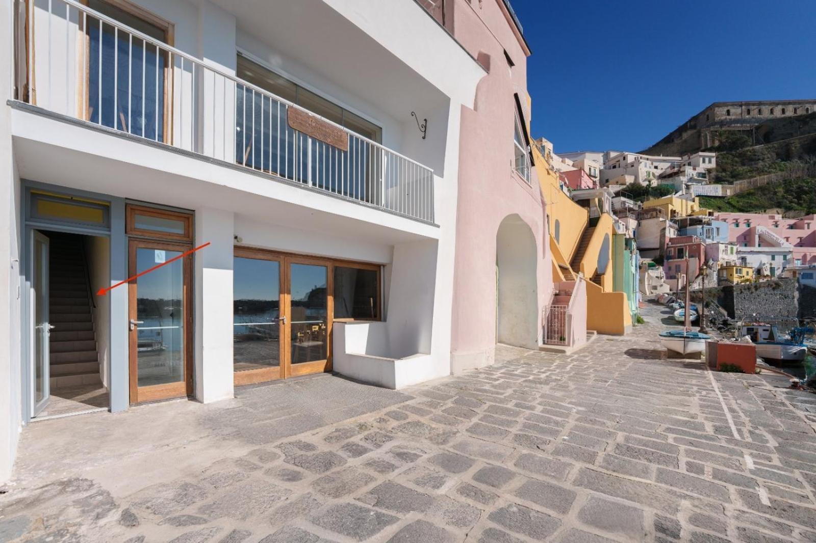 Casa Cinzia In Marina Di Corricella Holiday home *